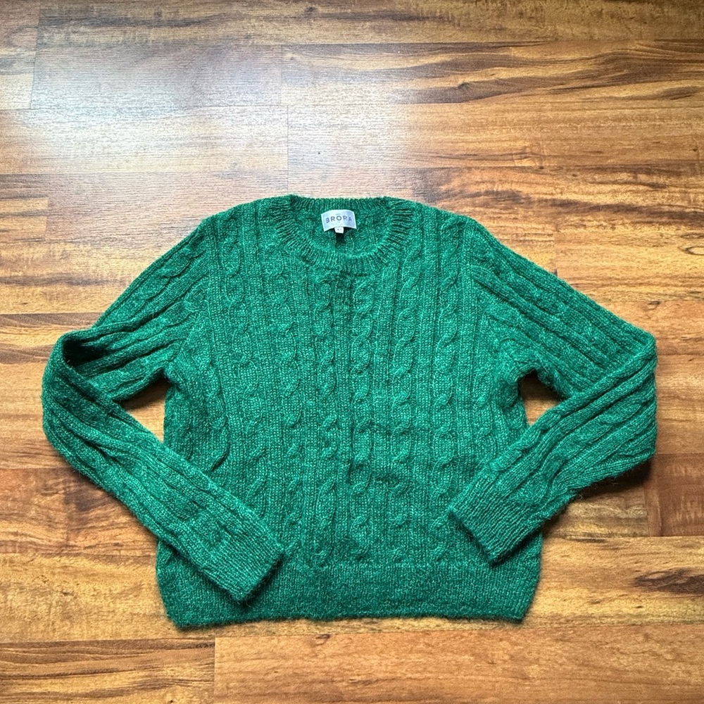 Cozy Green Mohair Cable Knit Sweater